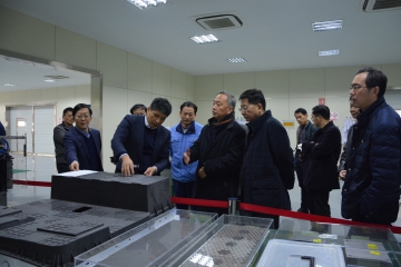 Provincial CPPCC Chairman Xu Liquan paid a visit to AXN company